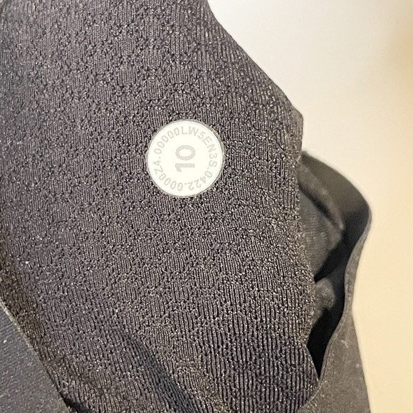 Lululemon Women's Everlux and Mesh Super-High-Rise Training Tight 25" Black 10 - Picture 6 of 6